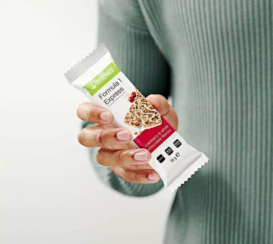 Herbalife Formula 1 Express Healthy Meal Bars Cranberry & White Chocolate 7 bars per box